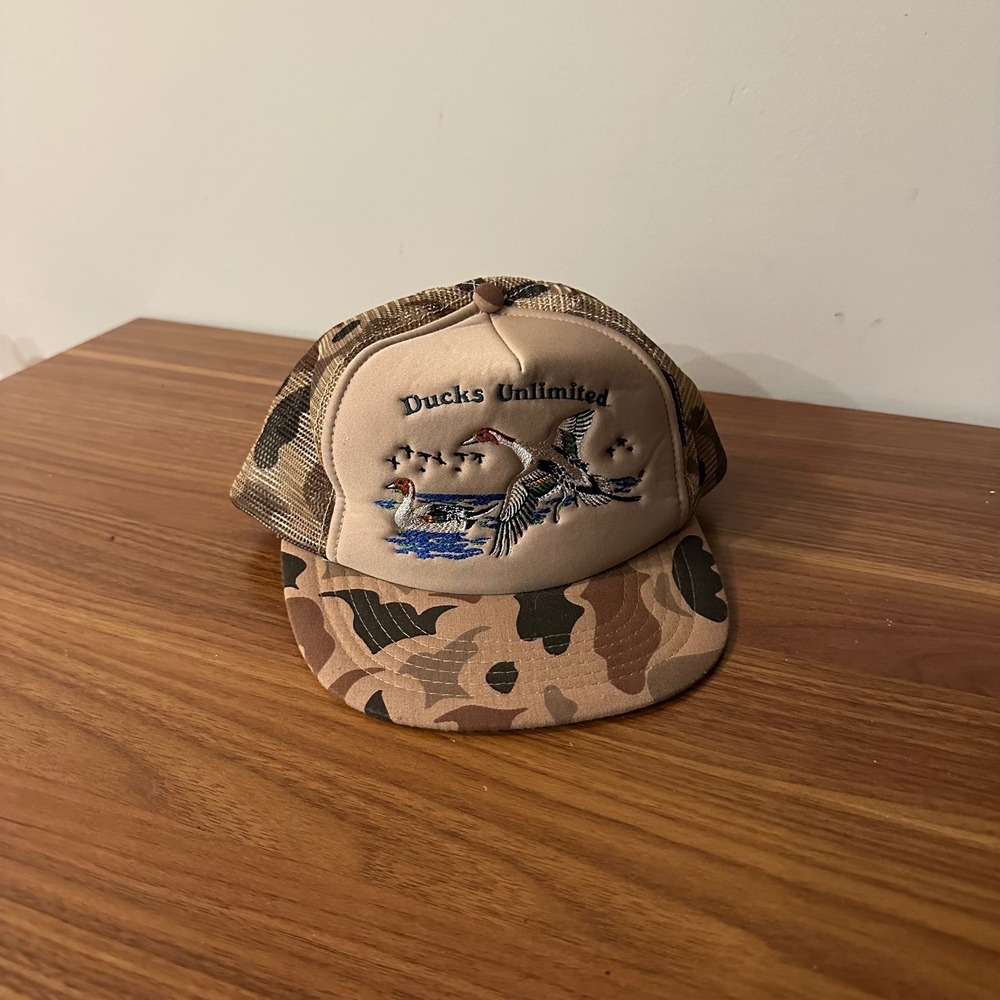 Vintage Ducks Unlimited Camo Trucker Hat Widgeon Works Snapback Mesh Cap Brown